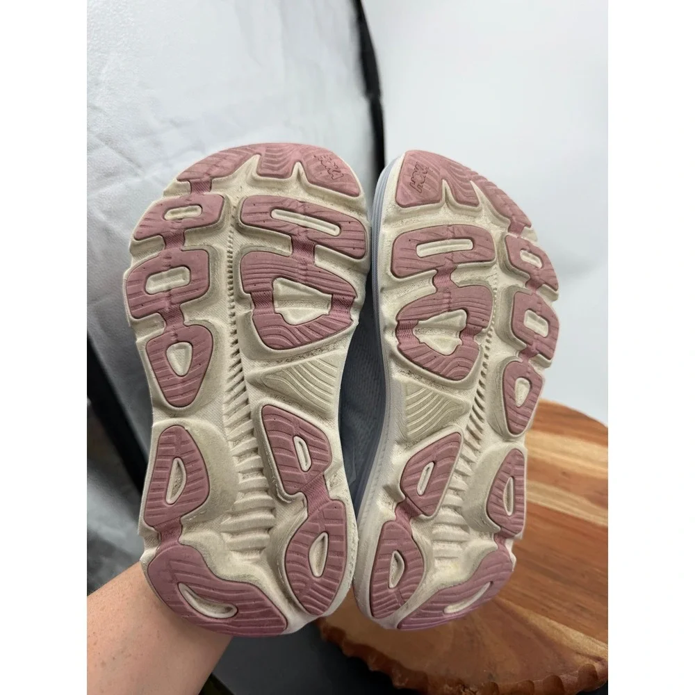 Hoka One One Women's Light Gray & Pink Running Sneakers